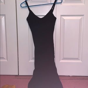 long skinny black dress